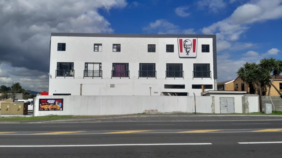 To Let 2 Bedroom Property for Rent in Oakglen Western Cape